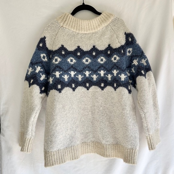 Aerie Women's Large Blue Ivory Knit Sweater Large Cozy Patterned Pullover - Picture 2 of 6